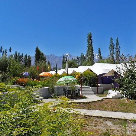 Hotel Tiger Camp Valle di Nubra Esterno foto