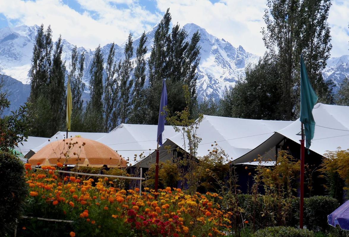 Hotel Tiger Camp Valle di Nubra Esterno foto